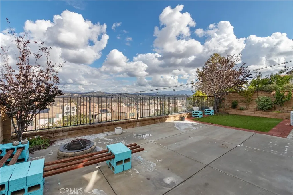 29046 Sterling Lane, Valencia, California 91354 home-pic-51